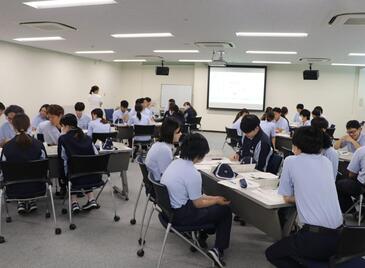 全国労働衛生週間におけるアサーション研修（自己表現）の画像